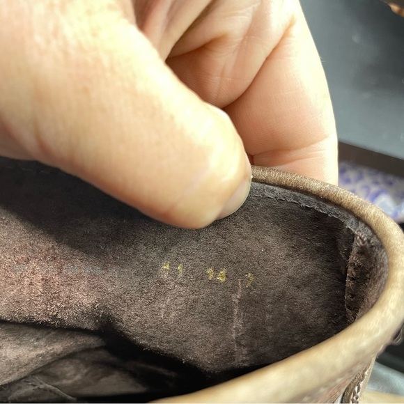 Corral Brown Ankle Boots with Western Style and Chunky Heel - Picture 5 of 9